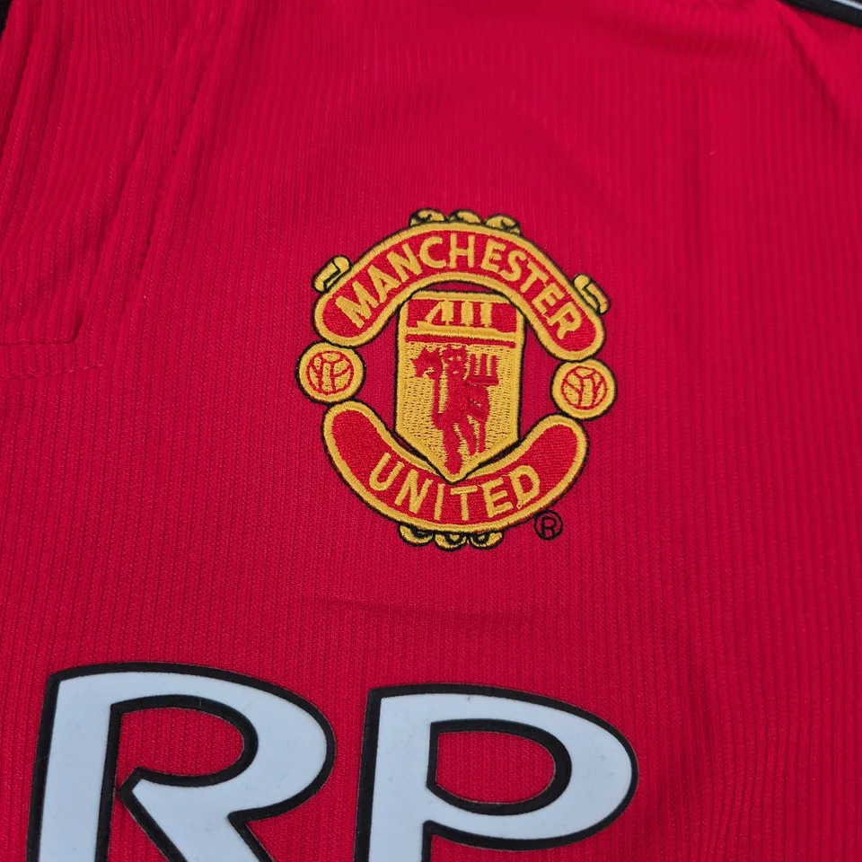 RETRO MANCHESTER UNITED FOOTBALL SHIRT, RED, UMBRO, XL (KEANE 16)