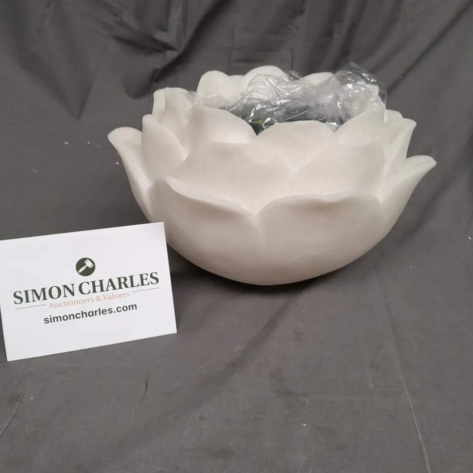 BOXED MY GARDEN STORIES LARGE LED LOTUS LIGHT