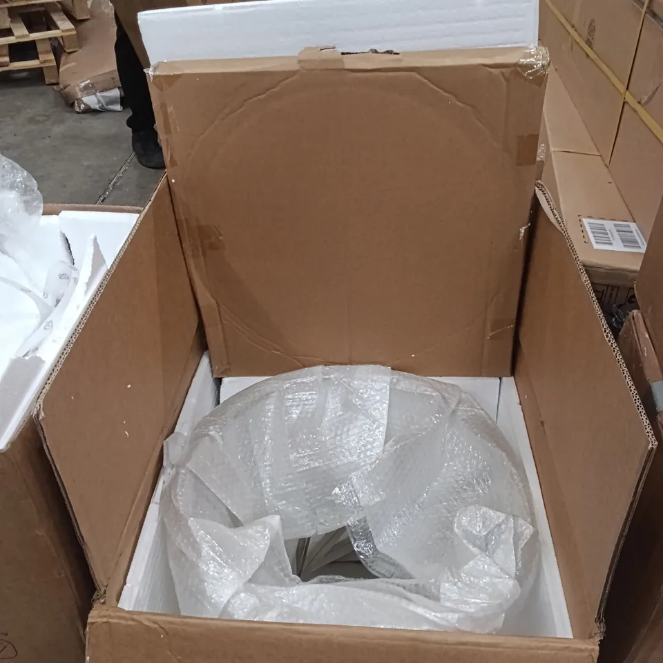 BOXED METAL TABLE - SILVER (1 BOX)