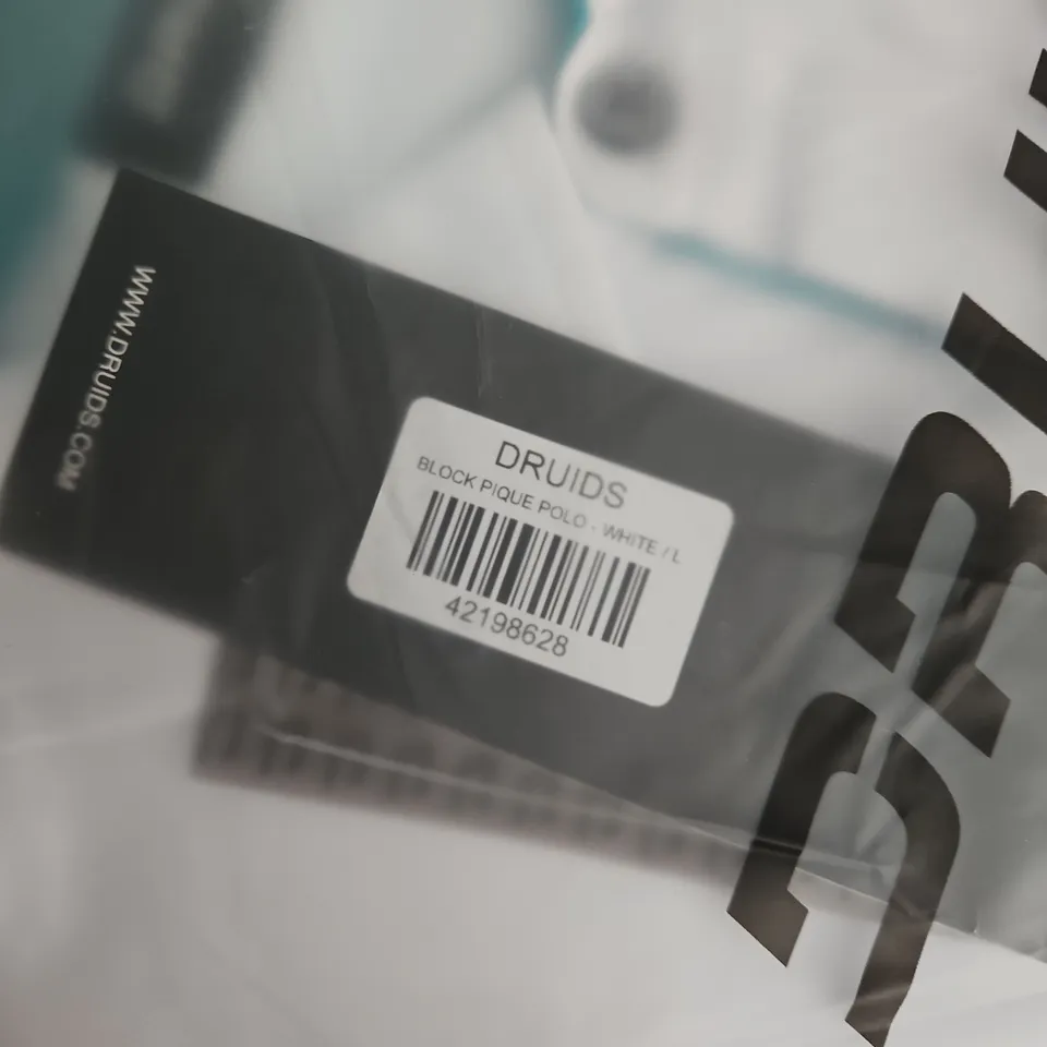 BAGGED DRUIDS BLOCK PIQUE POLO SHIRT – WHITE, SIZE L