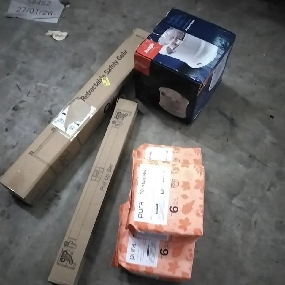 PALLET OF HOUSEHOLD ITEMS TO INCLUDE RETRACTABLE SAFETY GATE, POTATO PEELER, PULL UP BAR, NAPPIES AND OTHER ASSORTED ITEMS...