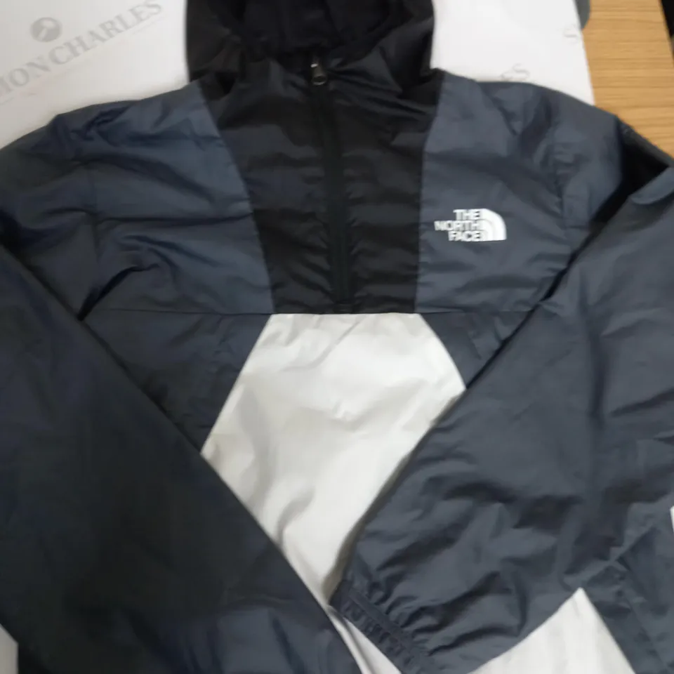 THE NORTH FACE ZIPPED COAT SIZE L - JUNIORS