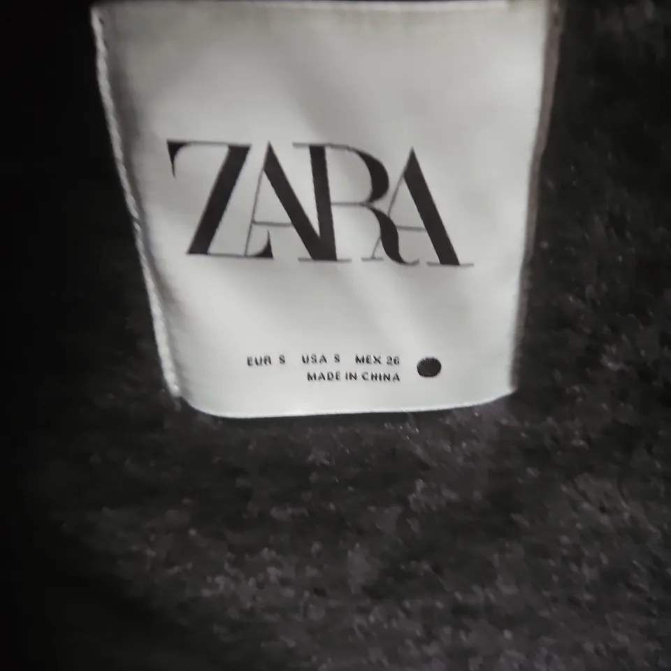 ZARA BLACK FAUX-FUR LINED BIKER GILLET – WOMEN'S EU SMALL