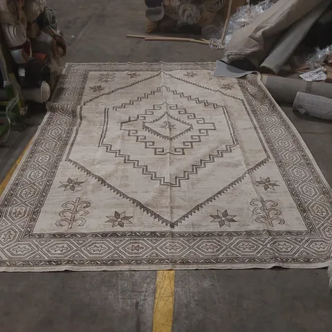 QUALITY VINTAGE LOOK SHAG ATEN RUG - APPROXIMATELY 320 x 238cm