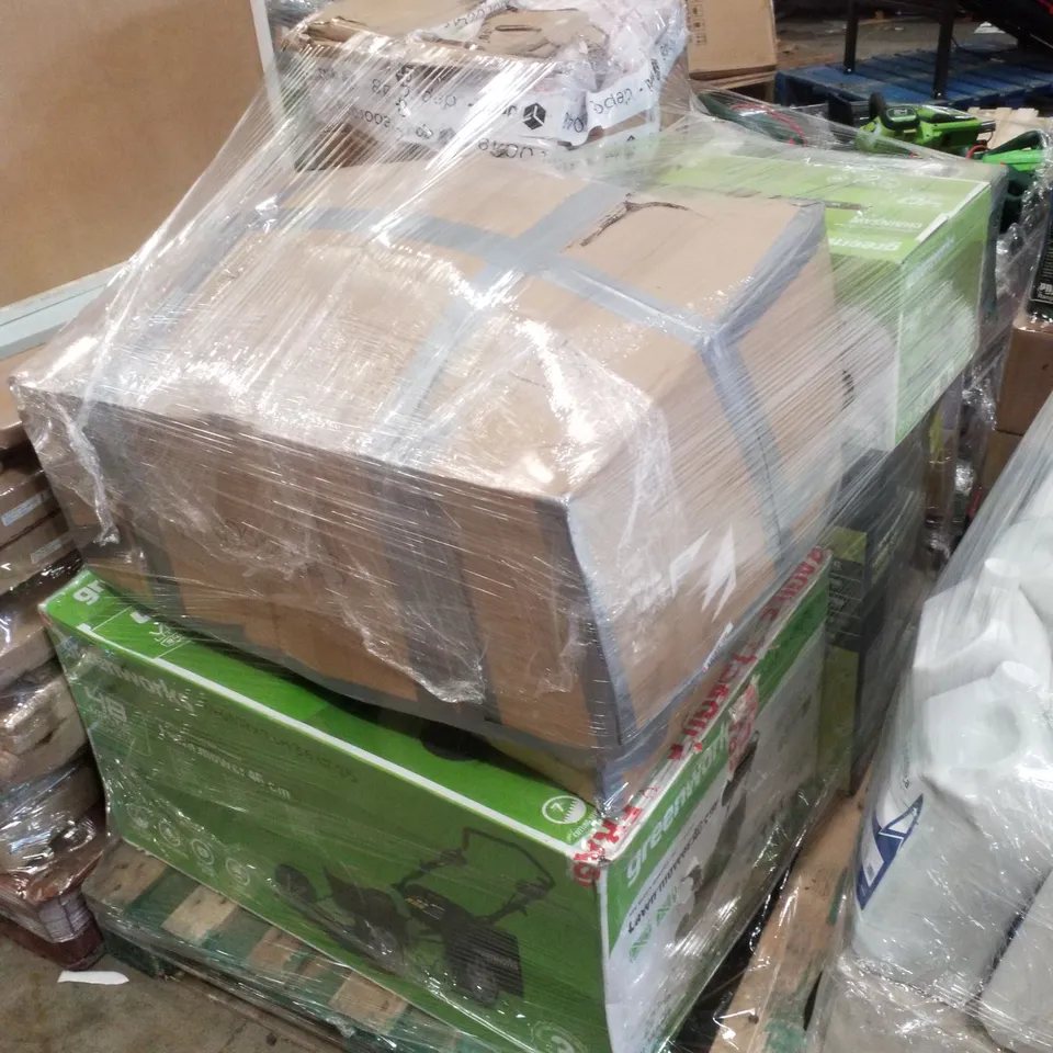 PALLET CONTAINING ASSORTED GARDEN EQUIPMENT INCLUDING ELECTRIC ROTARY LAWNMOWERS, CORDLESS GRASS TRIMMER & CHAINSAW