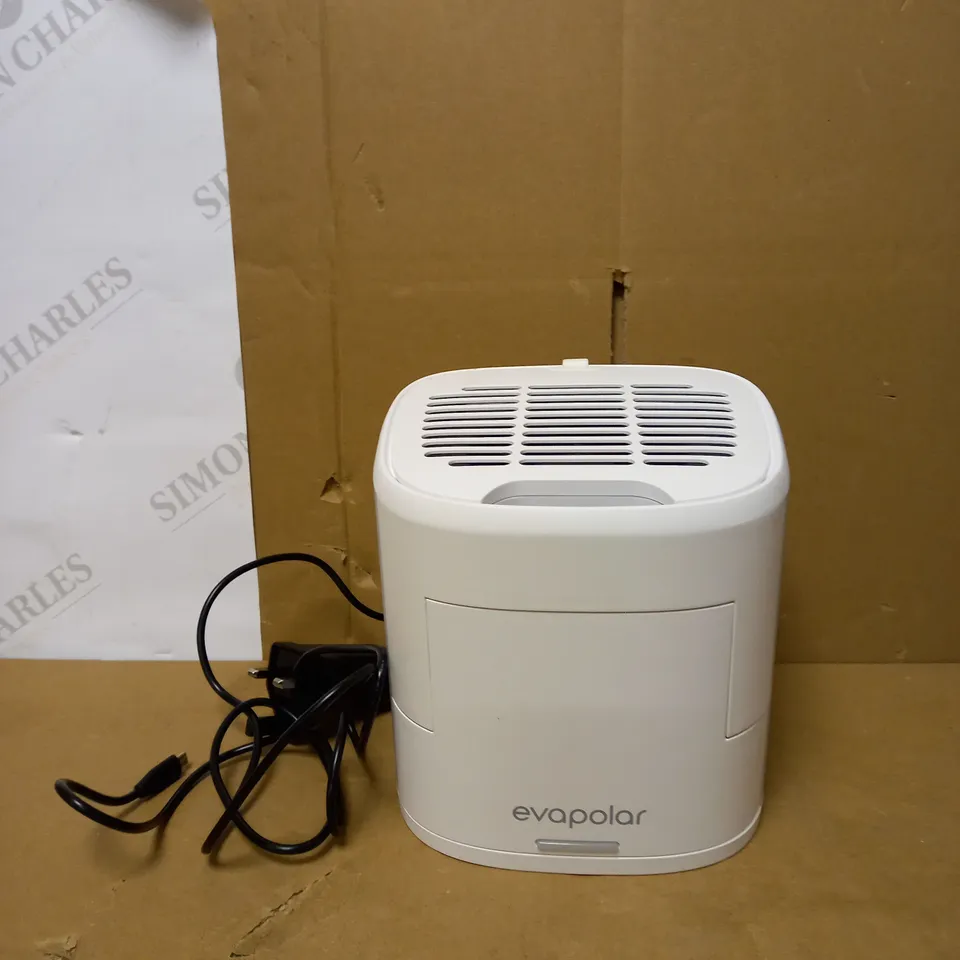 EVAPOLAR EVACHILL PERSONAL PORTABLE AIR COOLER AND HUMIDIFIER