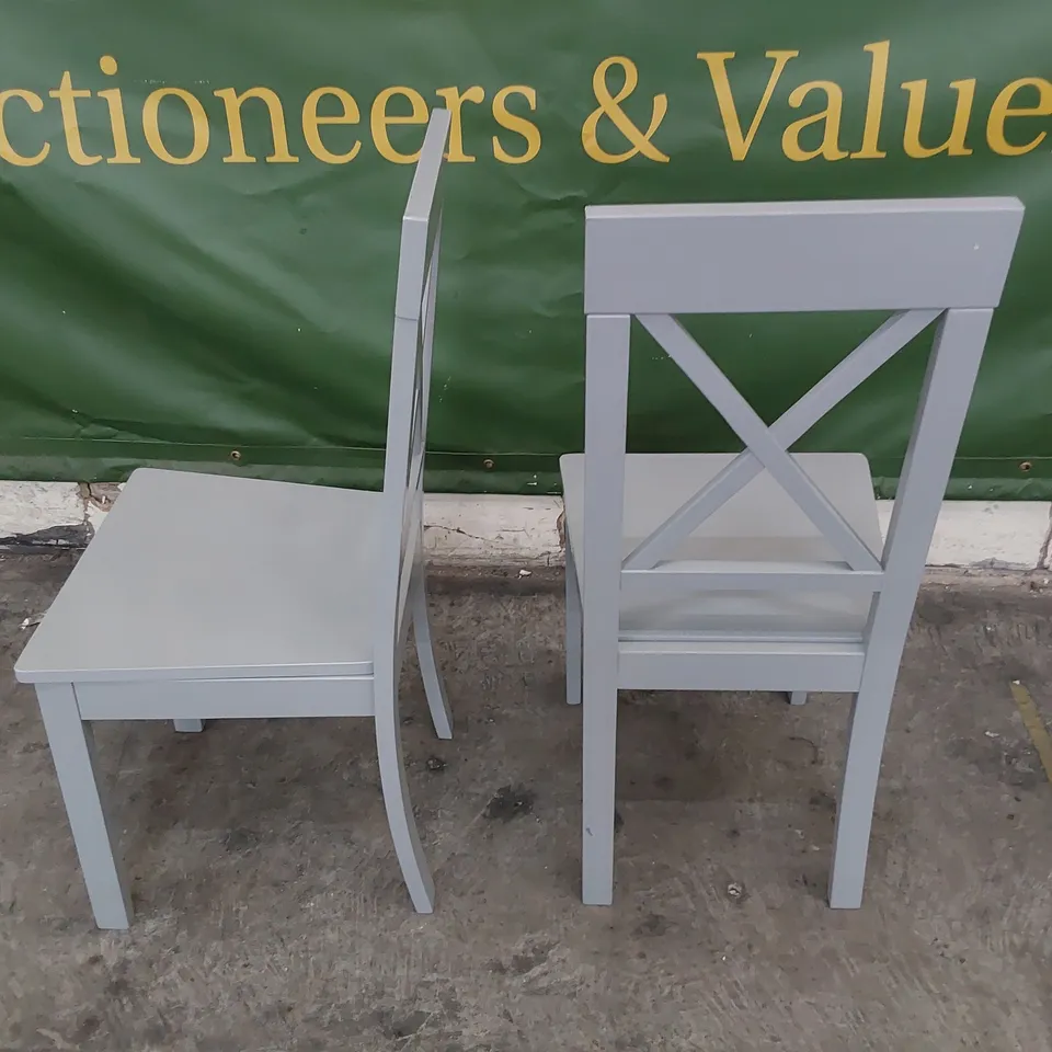 PAIR OF GREY PAINTED WOOD X BACK DINING CHAIRS 