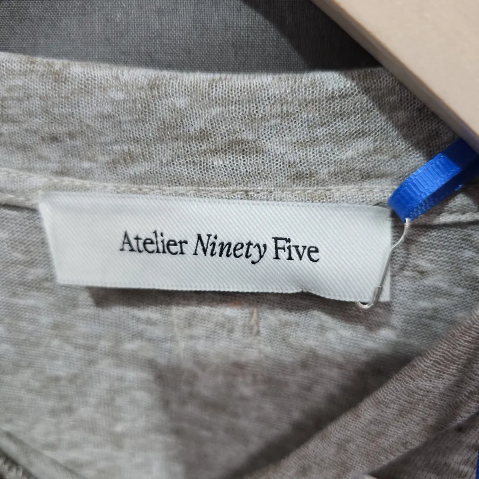 ATELIER NINETY FIVE GREY KNIT TOP – SIZE XS