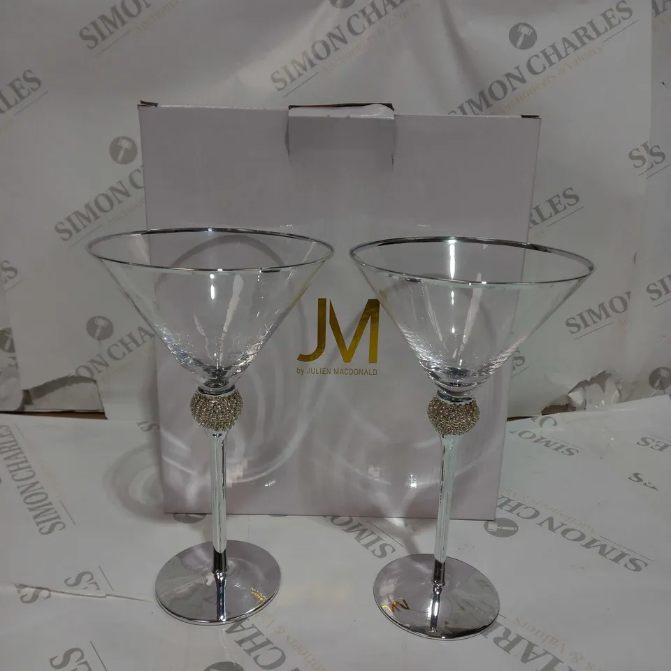 2 COCKTAIL GLASSES  DIAMONTE NECK