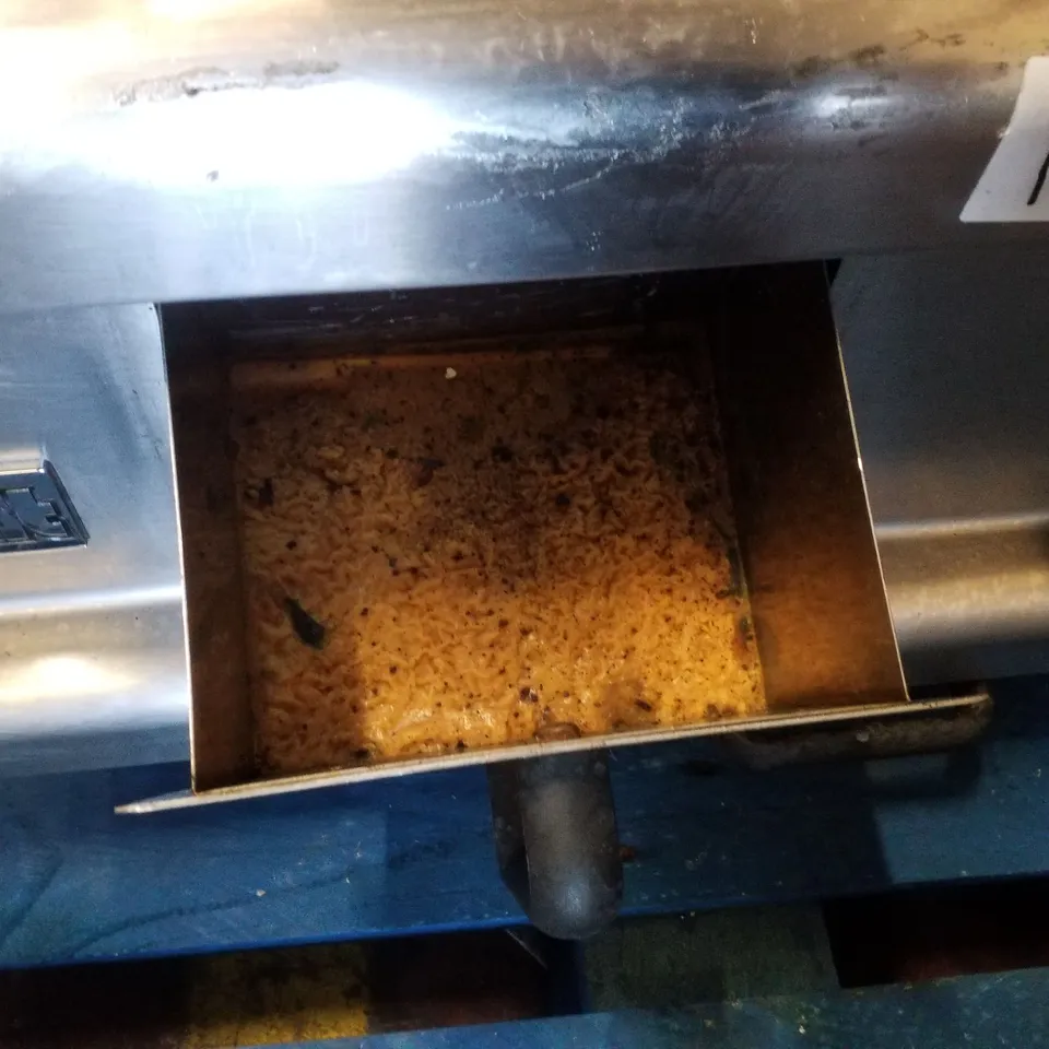 LINCAT OPUS 700 PROPANE GAS CHARGRILL OG7401