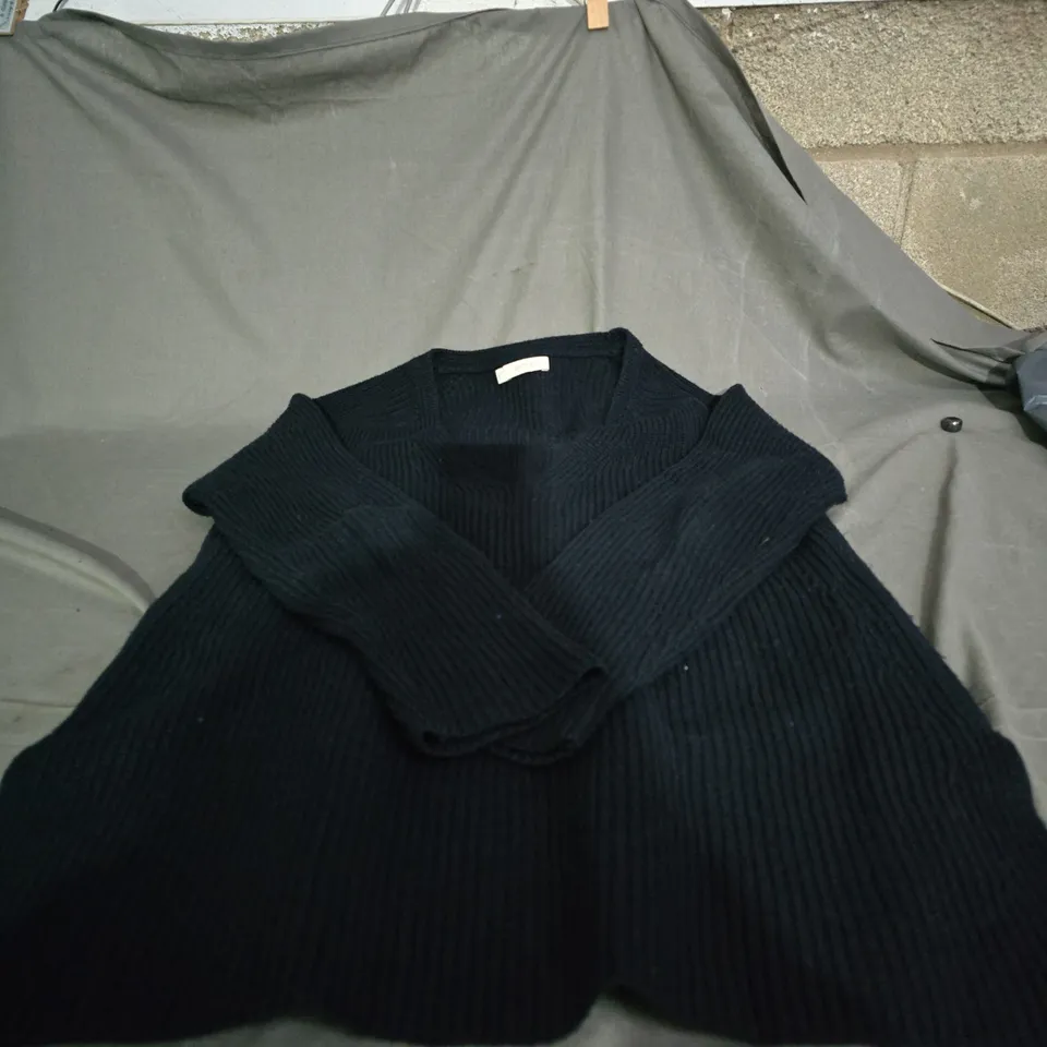 HOBBS LONDON BLACK RIBBED KNIT JUMPER – UK SIZE M (US M)