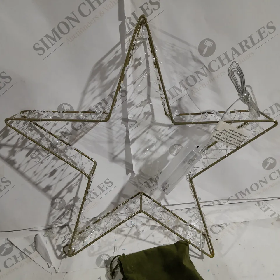 SARA DAVIES PRE-LIT BEADED STAR