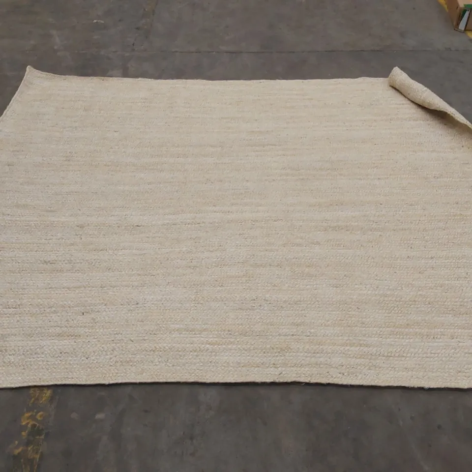 BENTON HAND BRAIDED JUTE RUG // SIZE: APPROX 247 X 305cm