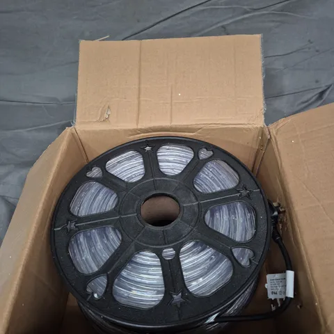 LED ROPE LIGHT