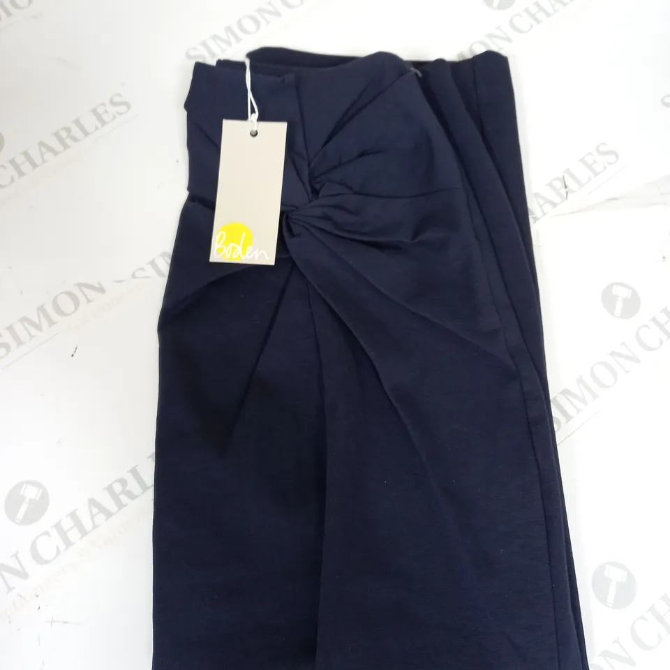 BODEN NAVY WOMENS SKIRT SIZE 6