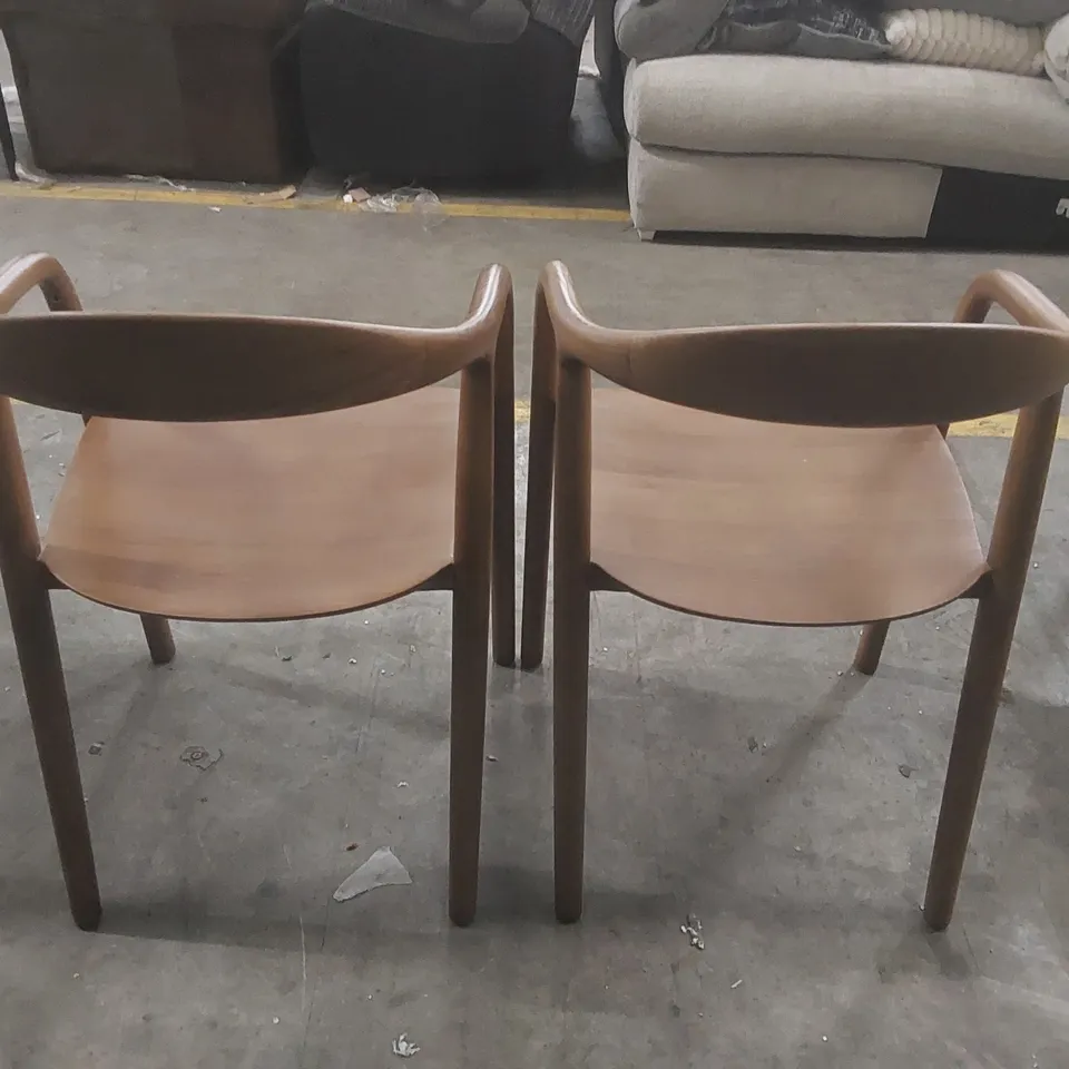 PAIR OF COPENHAGEN DINING CHAIRS - WALNUT BOW BACK