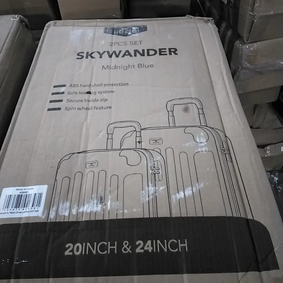 BOXED LUGG SKYWANDER HARDSHELL SUITCASE - MIDNIGHT BLUE 