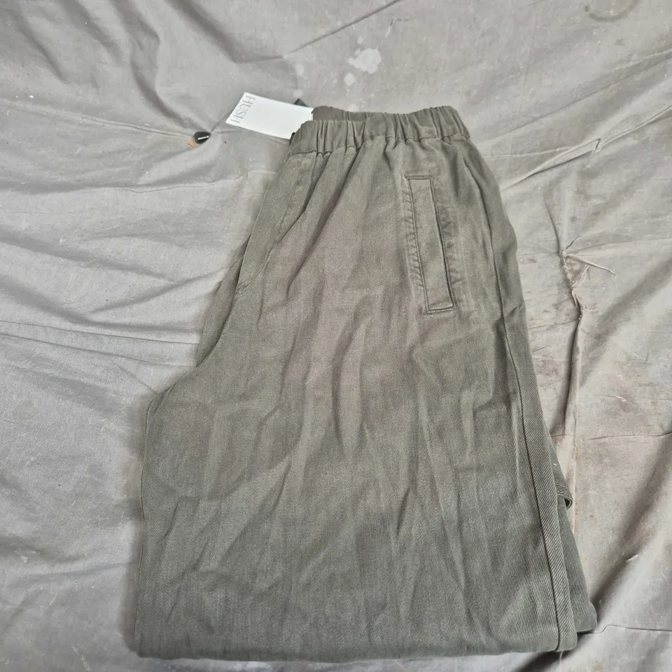 HUSH AVA WASHED CARGO TROUSERS – IVY GREEN, UK 12