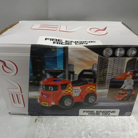 BOXED EVO FIRE ENGINE RIDE ON