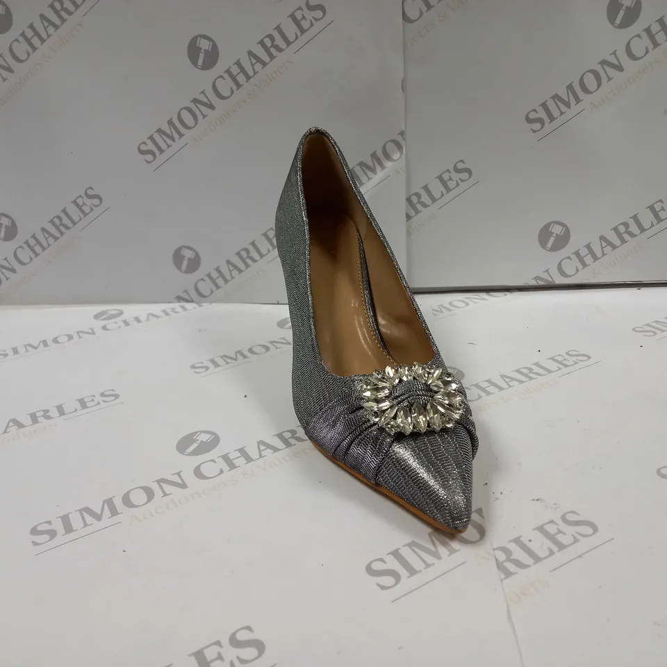 PAIR OF NEXT FRIENDS LIKE THESE POINTED HEEL SHOES IN SILVER UK SIZE 8