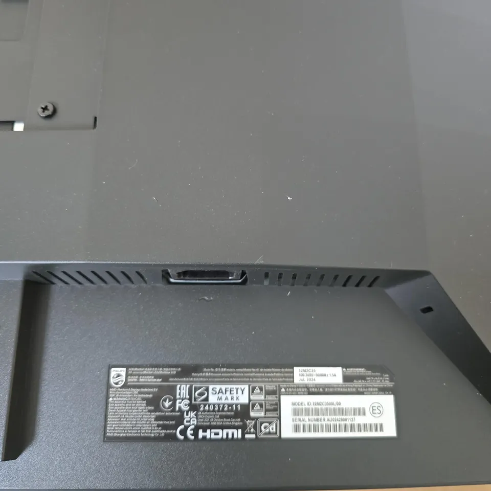 PHILIPS EVNJA LCD MONITOR 31.5"