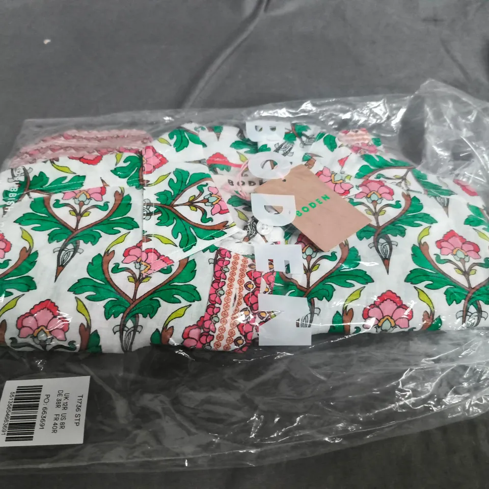 BAGGED WOMENS BODEN FLORAL BUTTON SHIRT - SIZE 12R