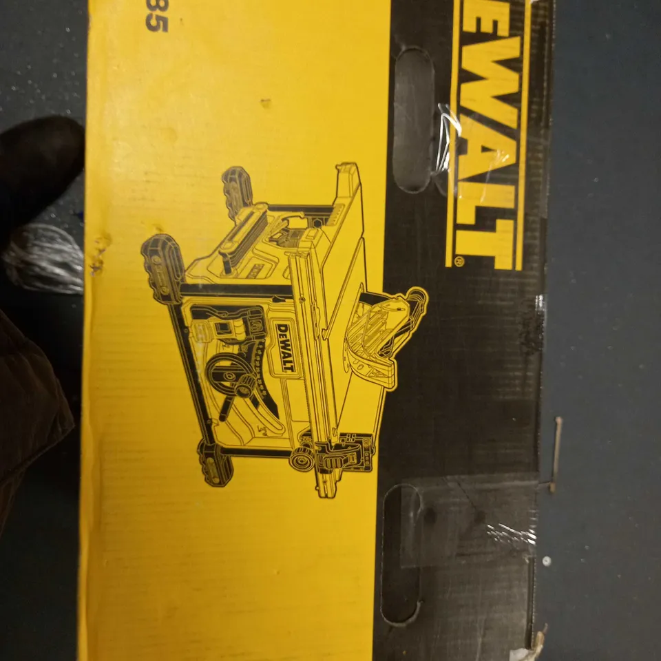 BOXED DEWALT DWE7485 210MM COMPACT TABLE SAW 240V
