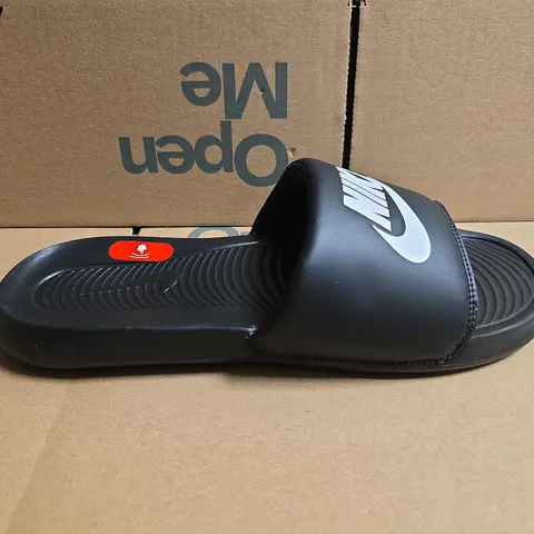 UNBOXED PAIR OF NIKE VICTORI ONE SLIDES IN BLACK - UK 10