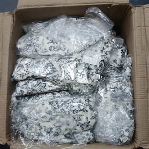 LARGE BOX OF WOMENS CLOTHING ITEMS IN VARIOUS STYLES , COLORS AND SIZES