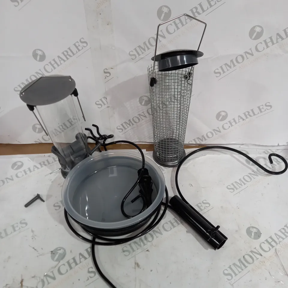 BOXED BIRD CARE WILD BIRD FEEDING STATION 