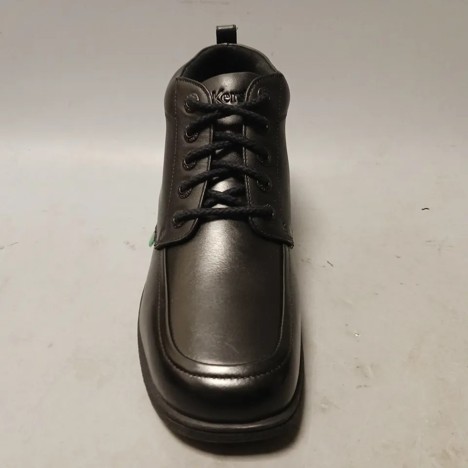 BOXED PAIR OF KICKERS FRAGMA LEATHER SHOES IN BLACK EU SIZE 43