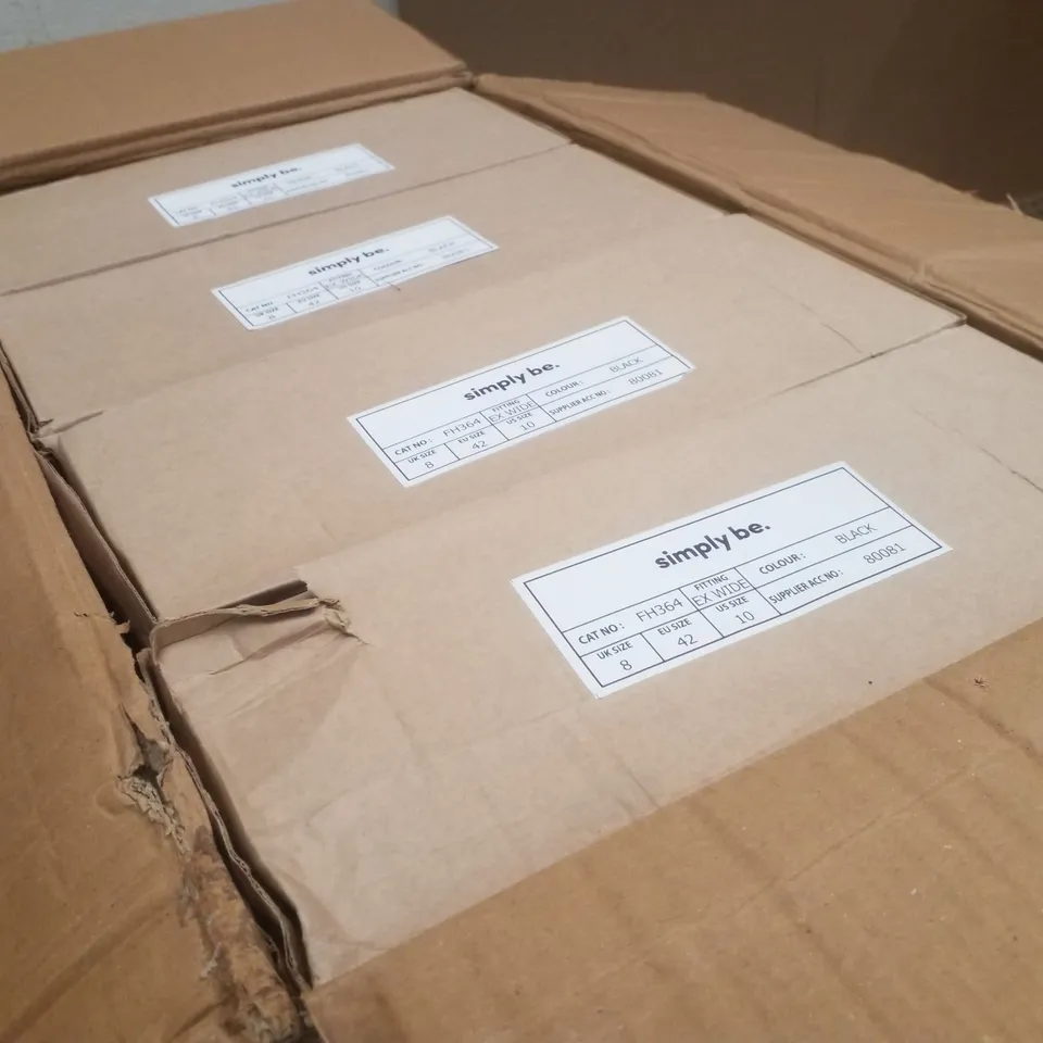 BOX CONTAINING APPROXIMATELY 4 PAIRS OF BRAND NEW SIMPLY BE BLACK BREENER EX WIDE BOOTS - SIZE 8