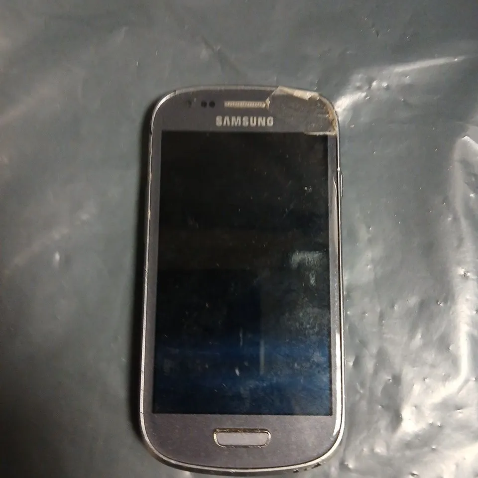SAMSUNG GALAXY PHONE – BLACK - MODEL UNSPECIFIED 