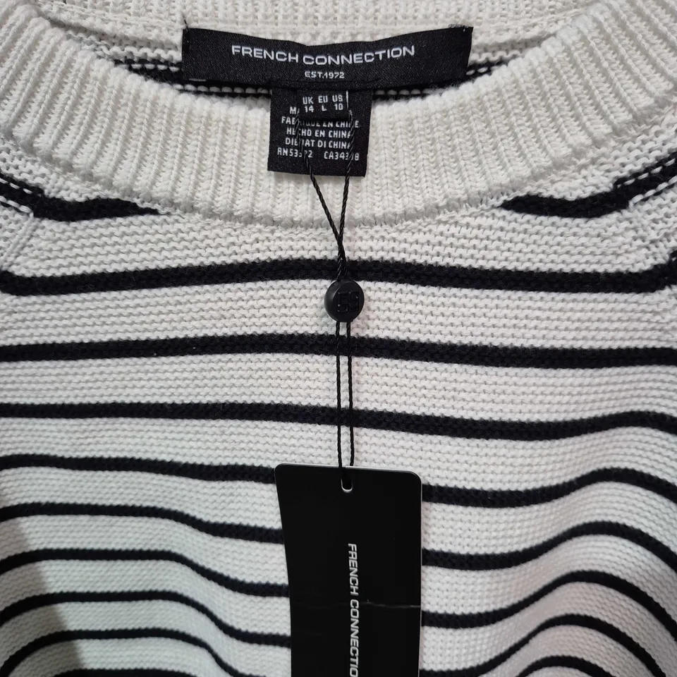 FRENCH CONNECTION STRIPED KNIT JUMPER – WHITE WITH BLACK STRIPES SIZE 14