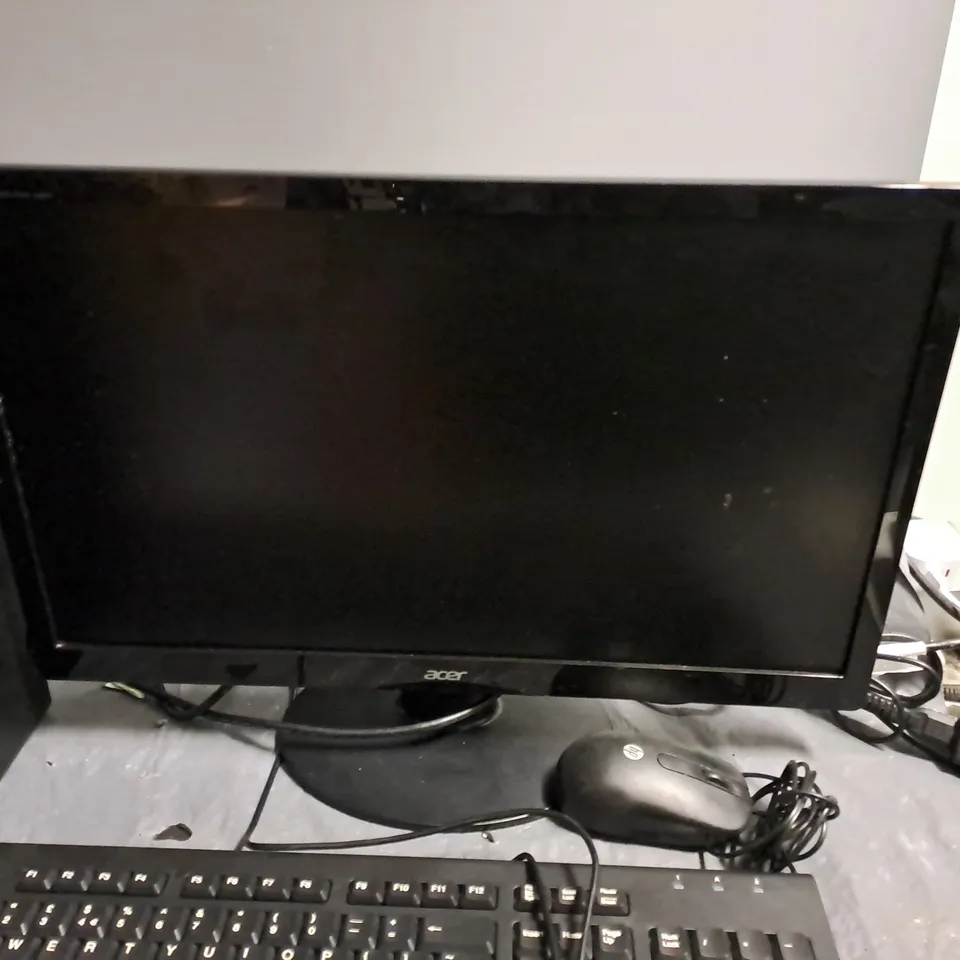 HP 290 G2 INTEL CORE I3 8100 COMPUTER WITH ACER MONITOR, KEYBOARD AND MOUSE