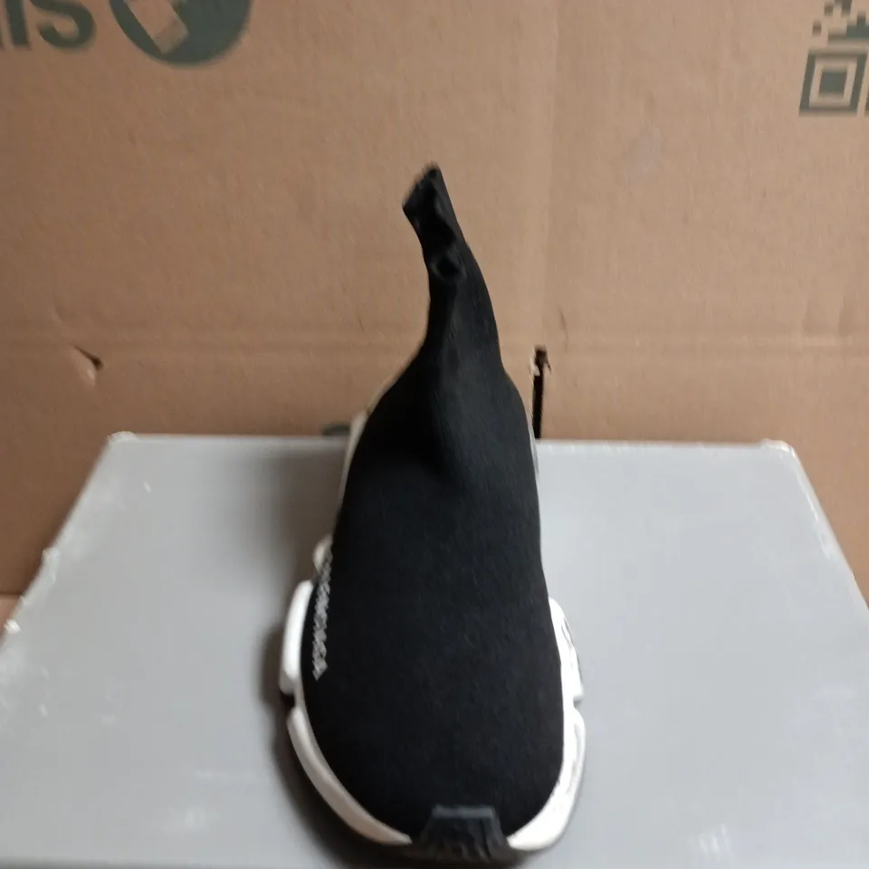 BOXED PAIR OF BALENCIAGA SPEED TRAINER SOCK SNEAKER – UK SIZE UNSPECIFIED