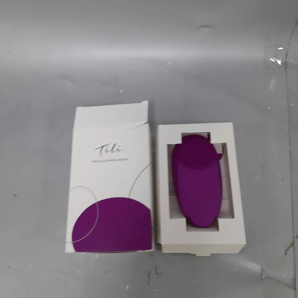 TILI RECHARGEABLE VARIABLE SPEED SILICONE FACIAL CLEANSING BRUSH PURPLE