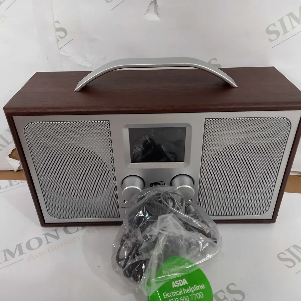 BOXED BLUETOOTH DAB+/FM RADIO