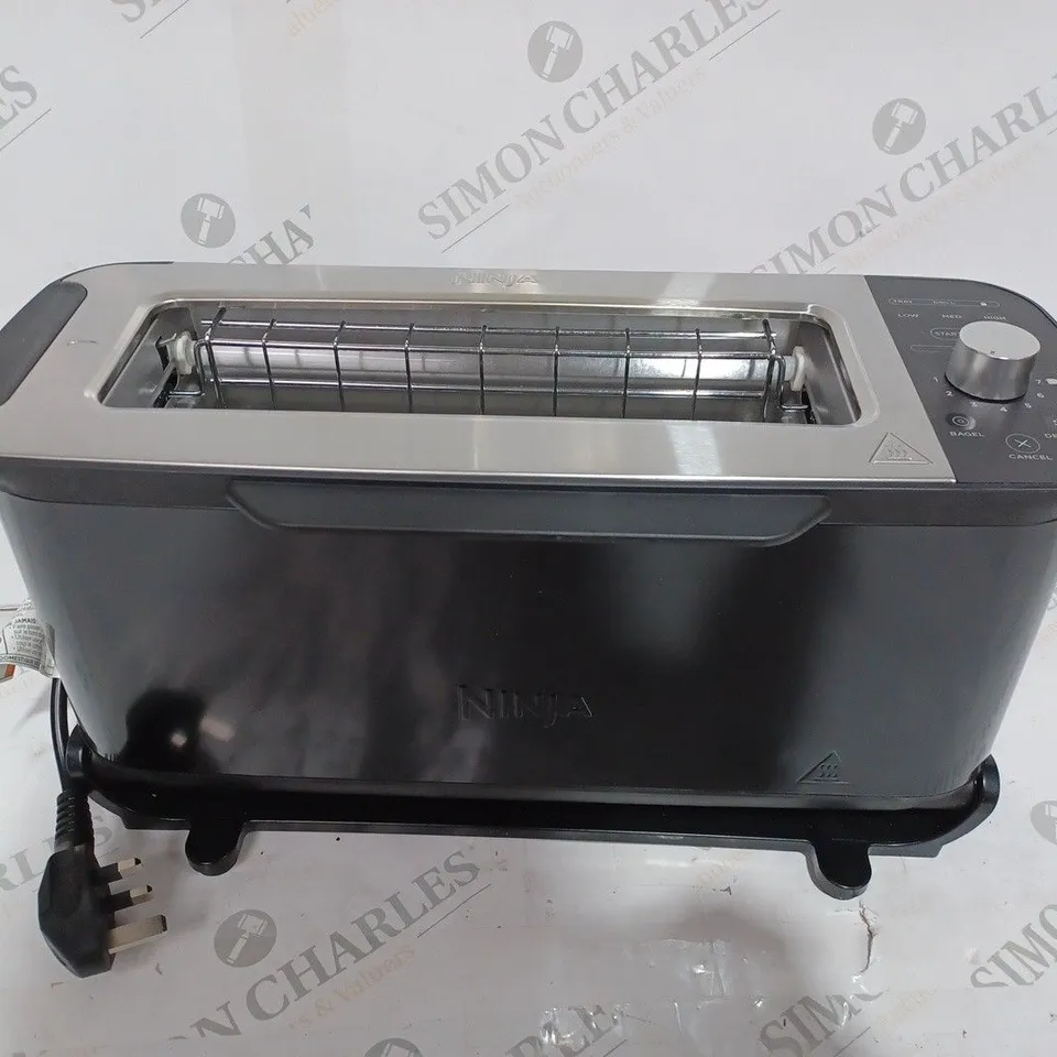 BOXED NINJA 2-IN-1 TOASTER & GRILL ST100UK
