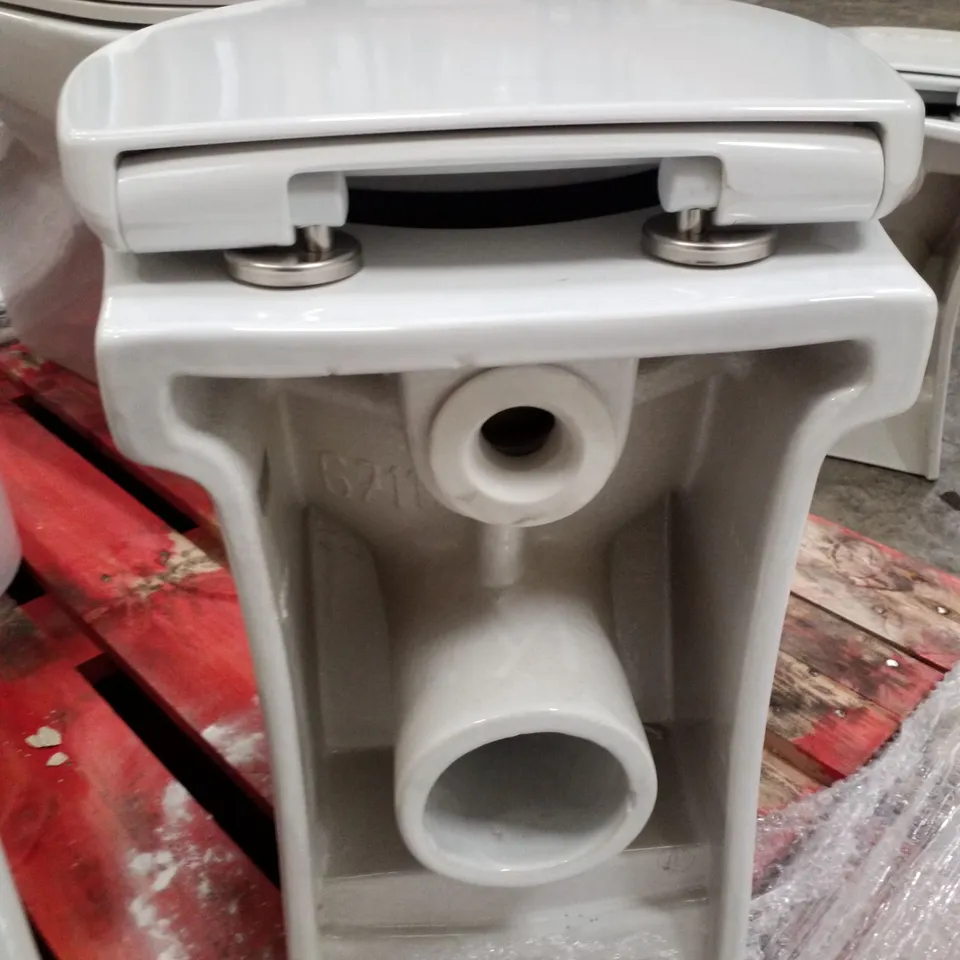BRAND NEW TOILET PAN WITH SEAT