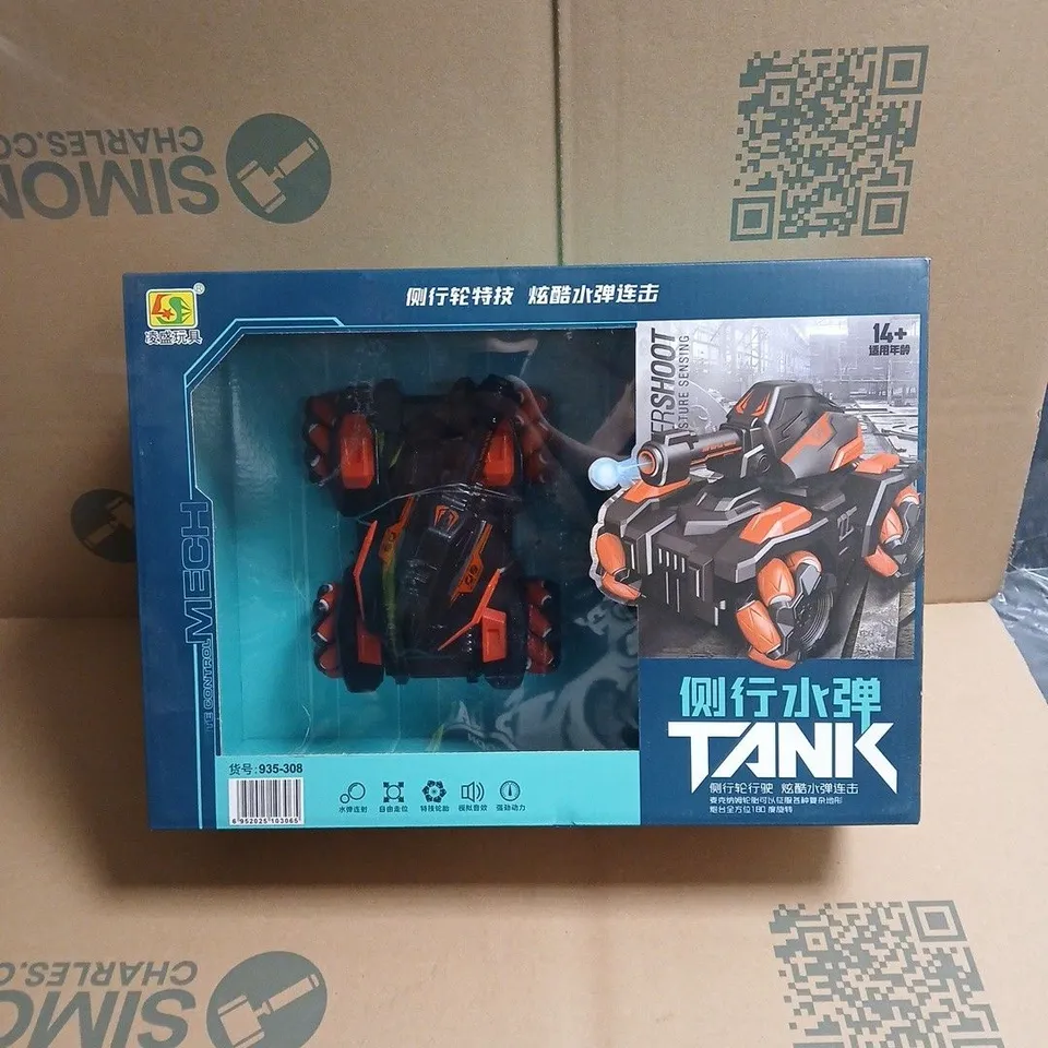BATTLE WORLD TANK MECH REMOTE CONTROL TOY BOXED