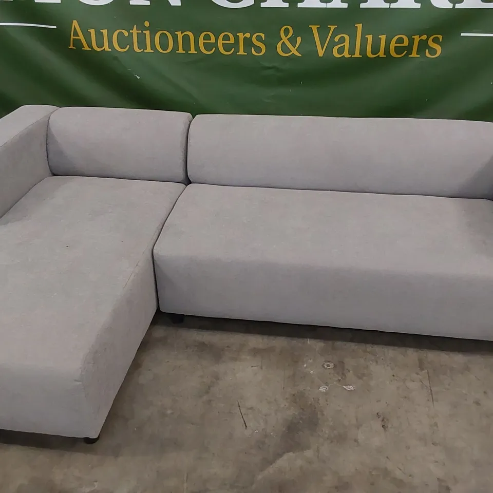 DESIGNER FABRIC UPHOLSTERED CHAISE SOFA