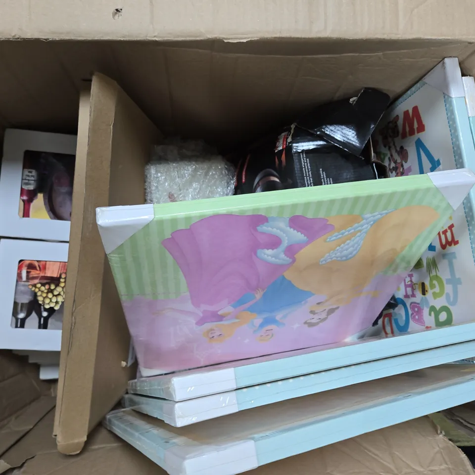 APPROXIMATELY 12 ASSORTED ITEMS TO INCLUDE AB-CARVER, DECOR TILES, CHILDRENS ALPHABET PRINT, ETC