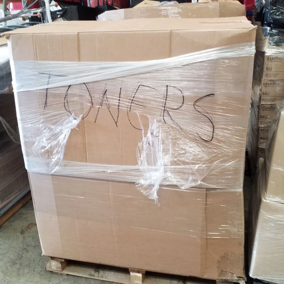 PALLET CONTAINING ASSORTED TONER CARTRIDGES 