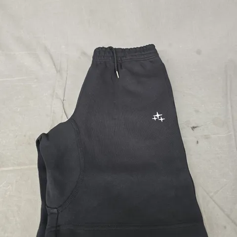 MENS DRAMA FLEECED SHORTS - SIZE M