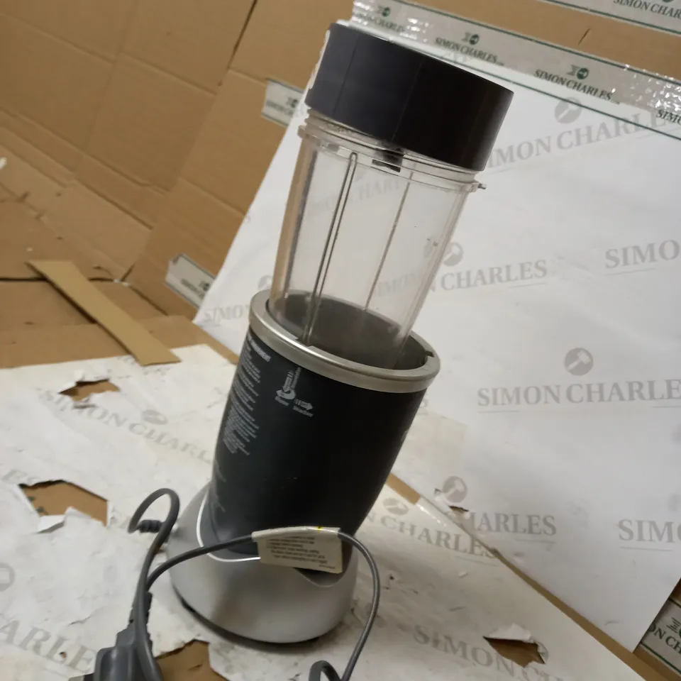 NUTRIBULLET 600 SERIES - NUTRIENT EXTRACTOR HIGH SPEED BLENDER