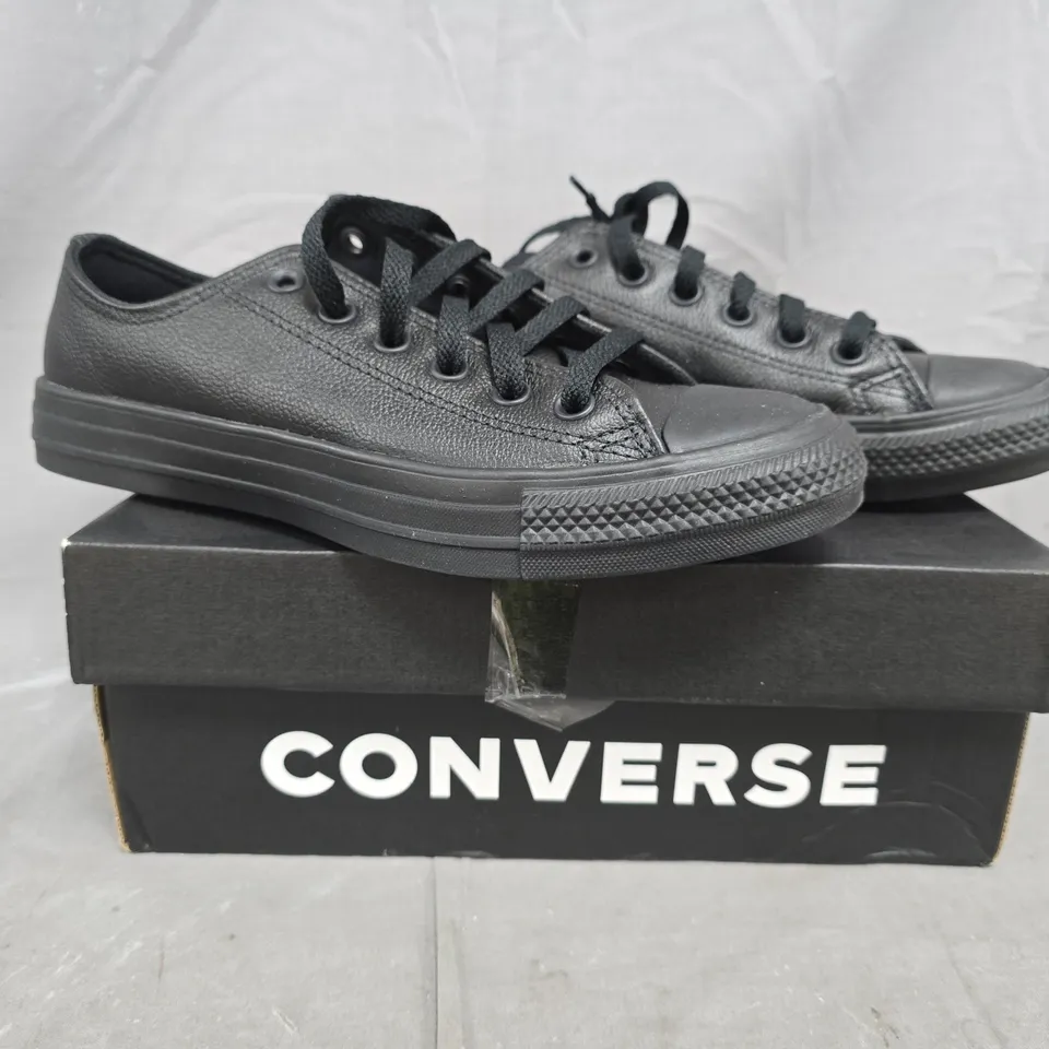CONVERSE SHOES IN BLACK SIZE UK 6