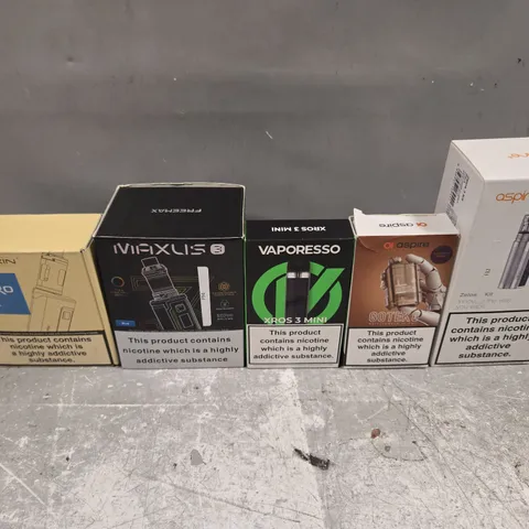 BOX OF APPROXIMATELY 18 ASSORTED E-CIGARETTES PRODUCTS TO INCLUDE - VAPORESSO, ASPIRE, INNOKIN ETC