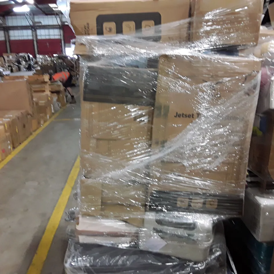PALLET OF ASSORTED HOUSEHOLD GOODS AND PRODUCTS TO INCLUDES:APPROXIMATELY 17 SUITCASES 