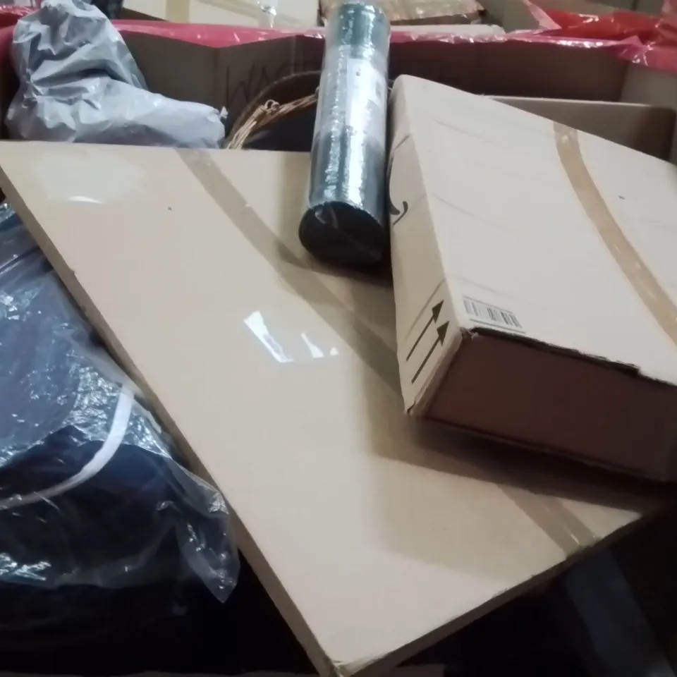 PALLET OF ASSORTED HOUSEHOLD GOODS AND PRODUCTS TO INCLUDE;CAMPING CART,POPUP TENT,ROLLER BLIND